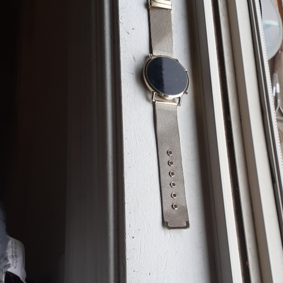 Watch - Picture 2 of 2